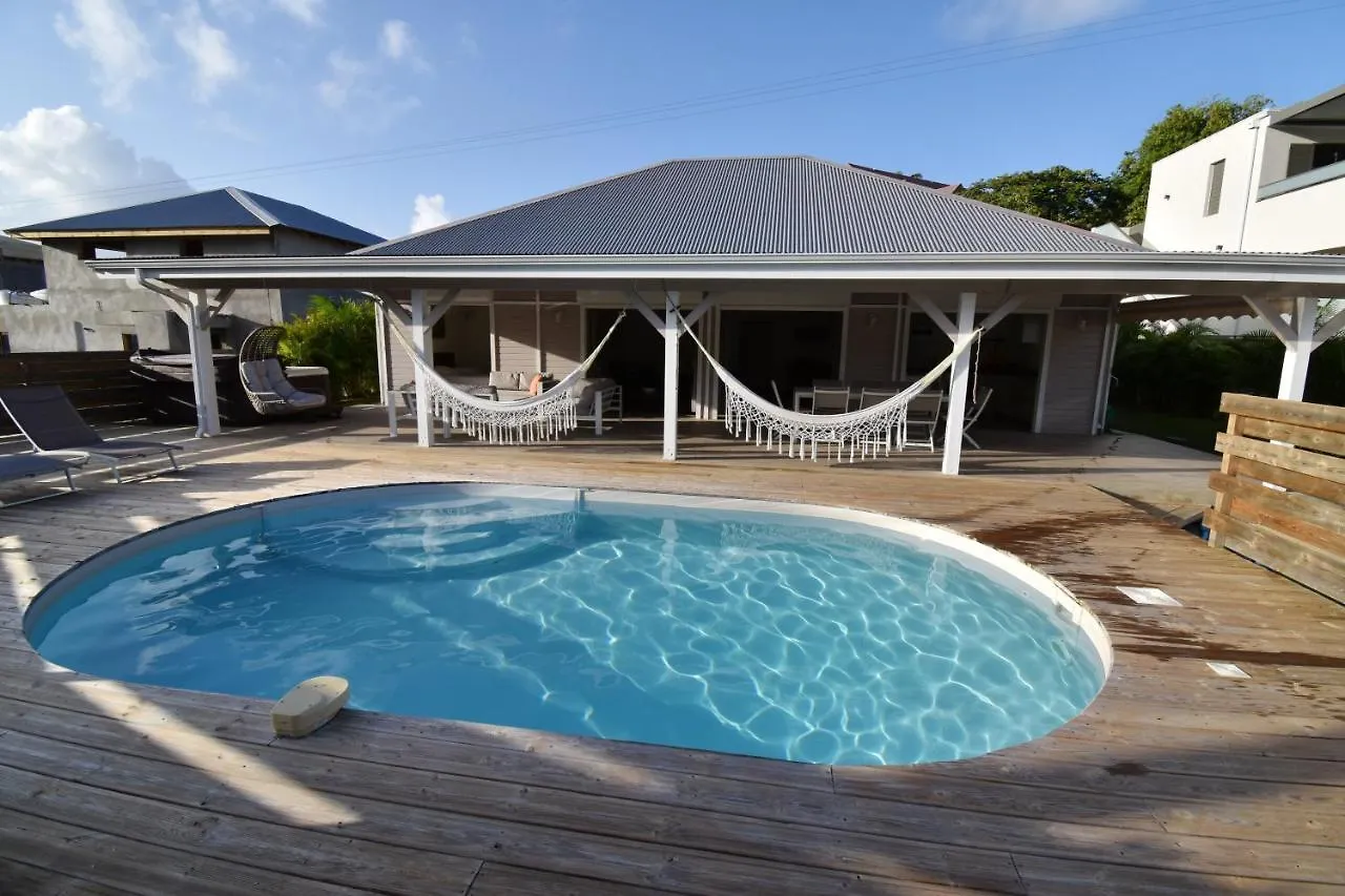 Villa Charmante A Sainte-Anne Avec Piscine Privee 圣安尼